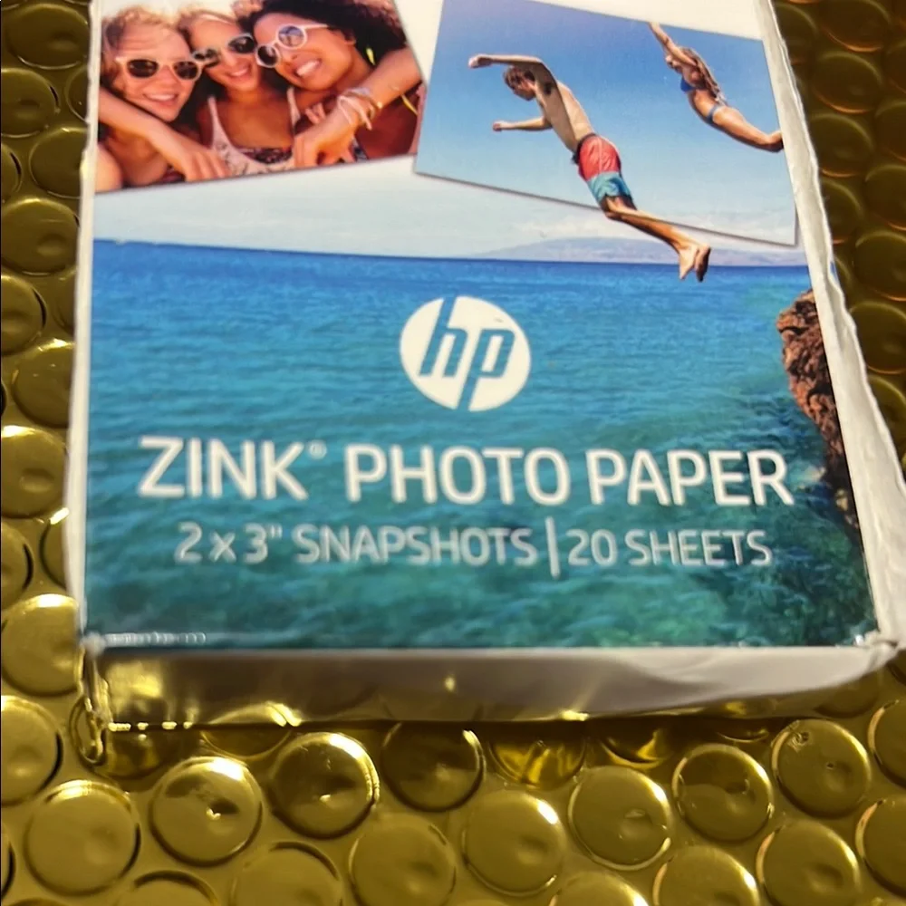 HP Zink Photo Paper with Blue and White Packaging